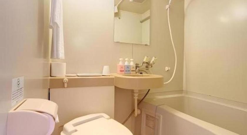 Roco Inn Matsuyama Naha Ngoại thất bức ảnh