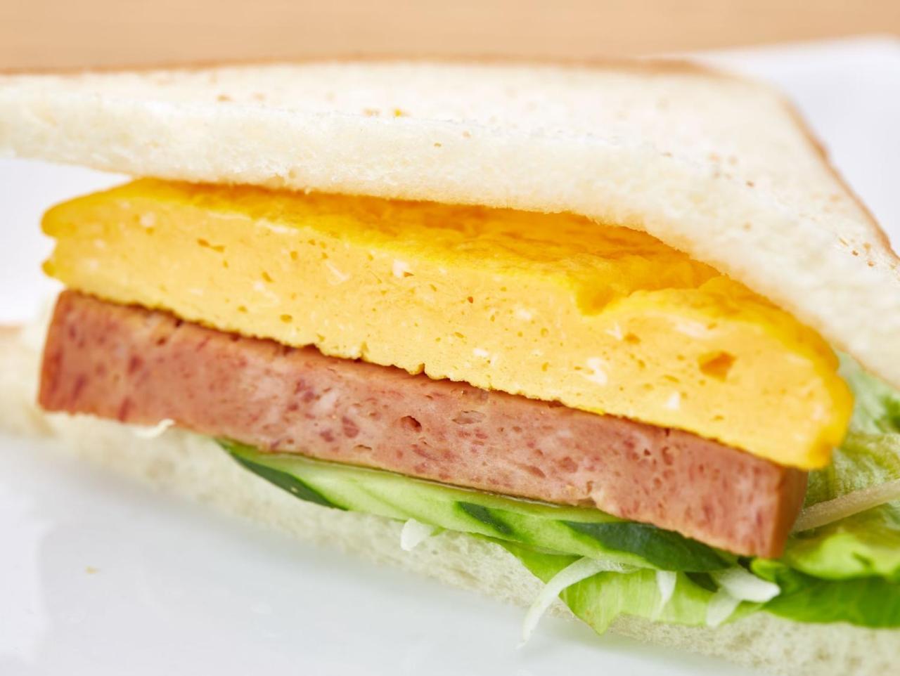 Roco Inn Matsuyama Naha Ngoại thất bức ảnh